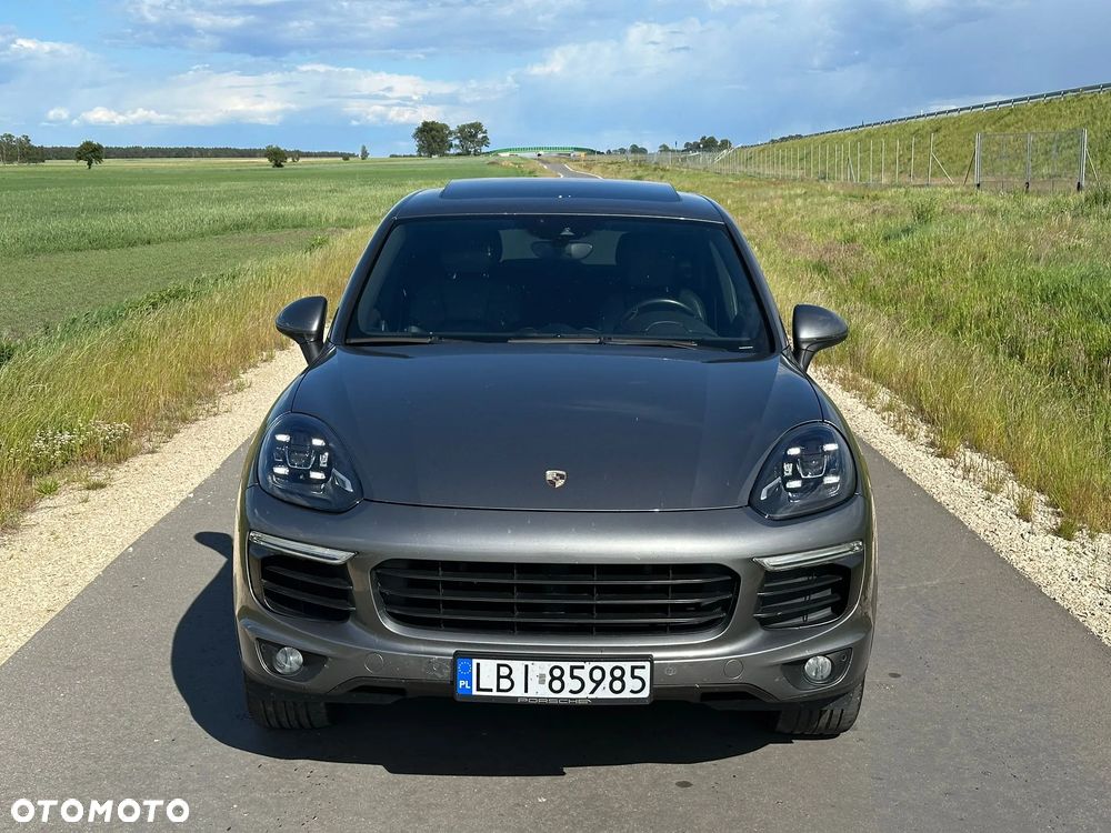 Porsche Cayenne S E-Hybrid - 31
