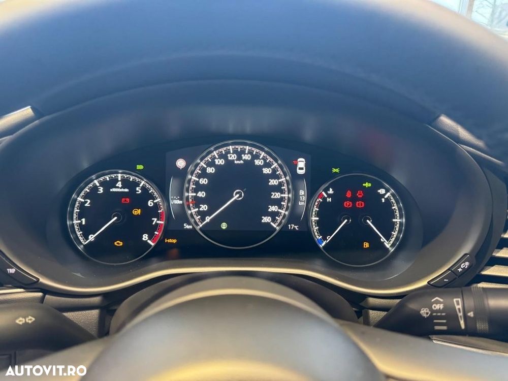 Mazda 3 e-SKYACTIV-G 140 M HYBRID PRIME-LINE - 9