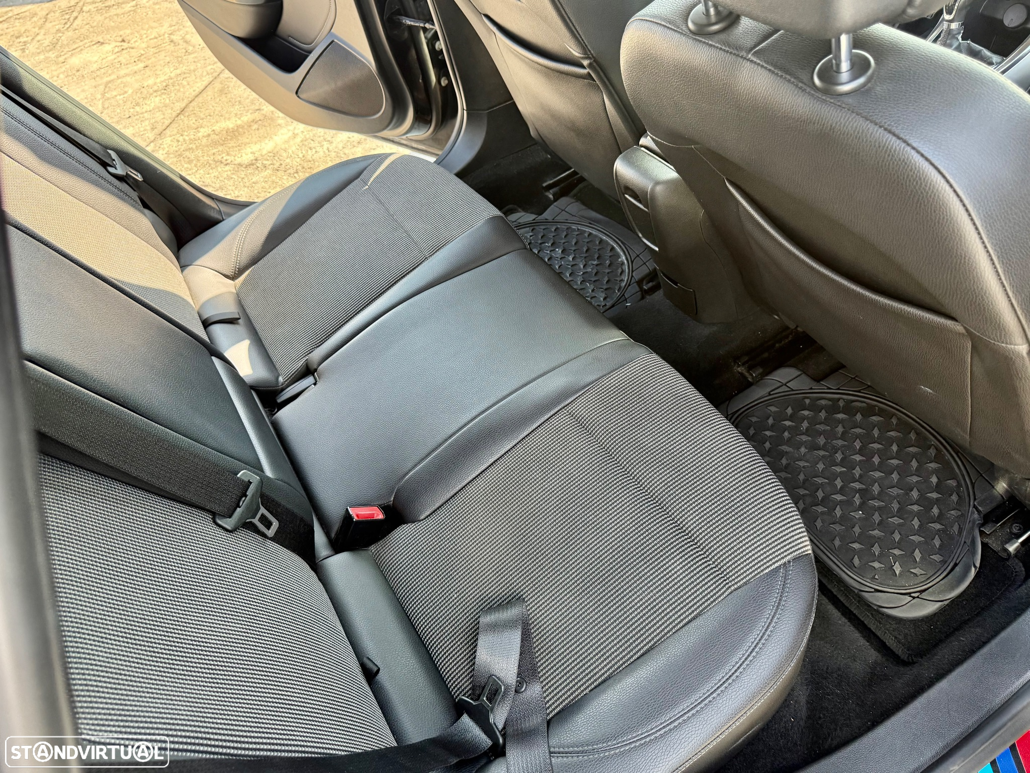 Opel Astra Sports Tourer 1.3 CDTi Executive S/S - 8