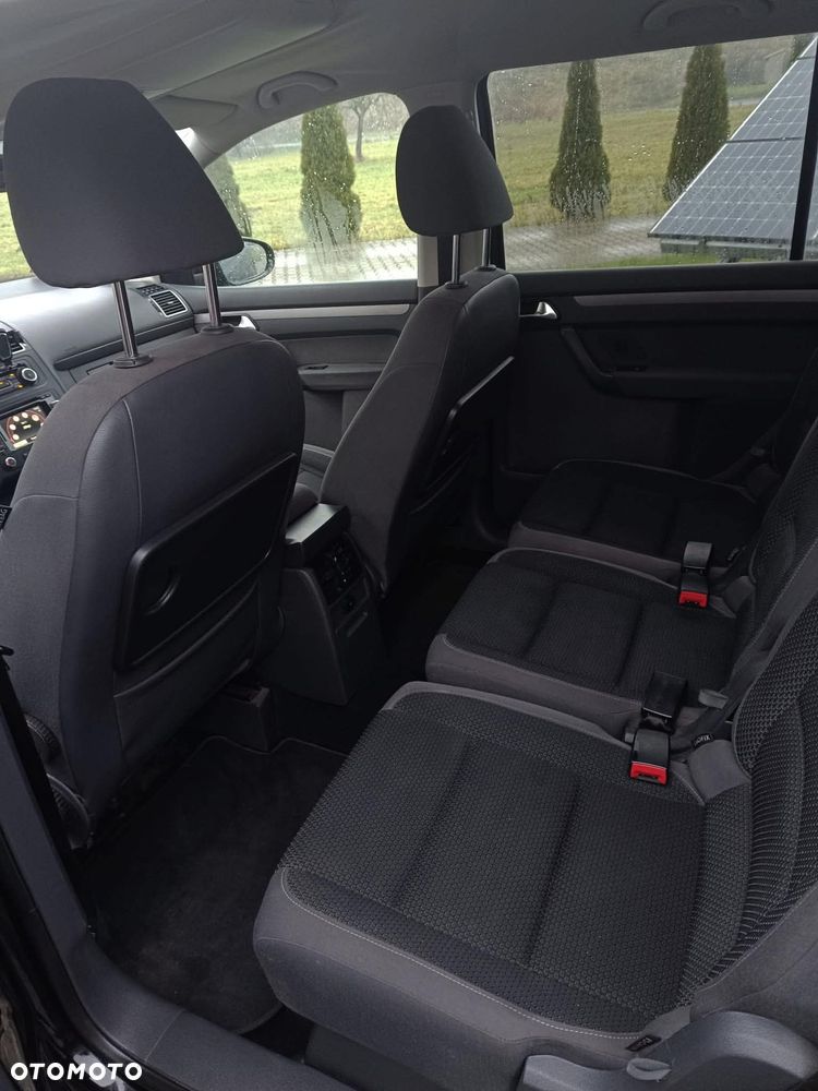 Volkswagen Touran 1.6 TDI DPF BlueMotion Technology Comfortline - 13