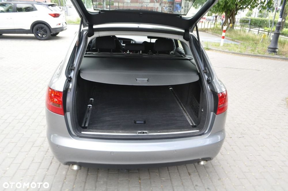 Audi A6 Avant - 10