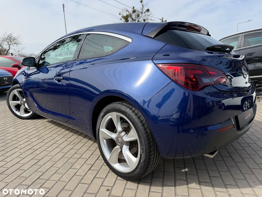 Opel Astra 1.4 Turbo Edition - 2