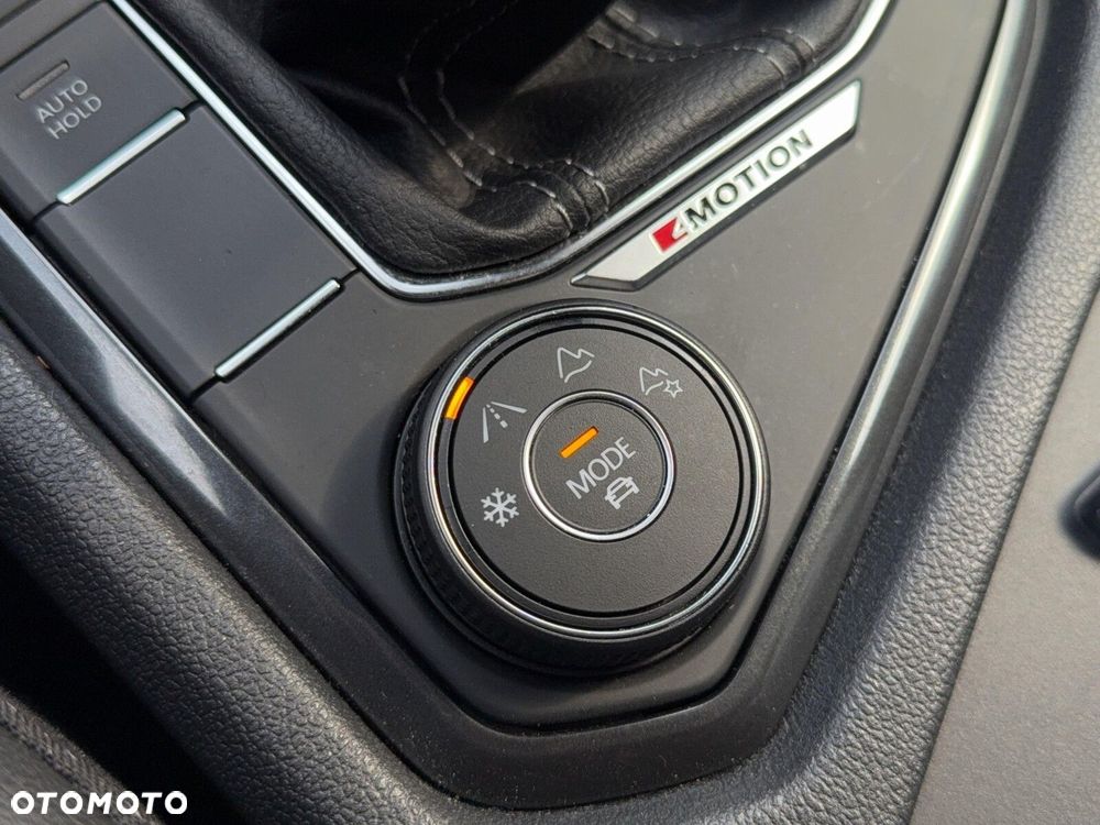 Volkswagen Tiguan Allspace 2.0 TSI 4Mot R-Line DSG - 30