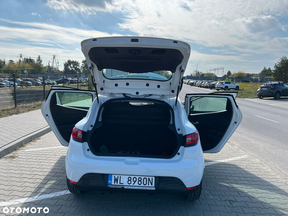 Renault Clio - 14