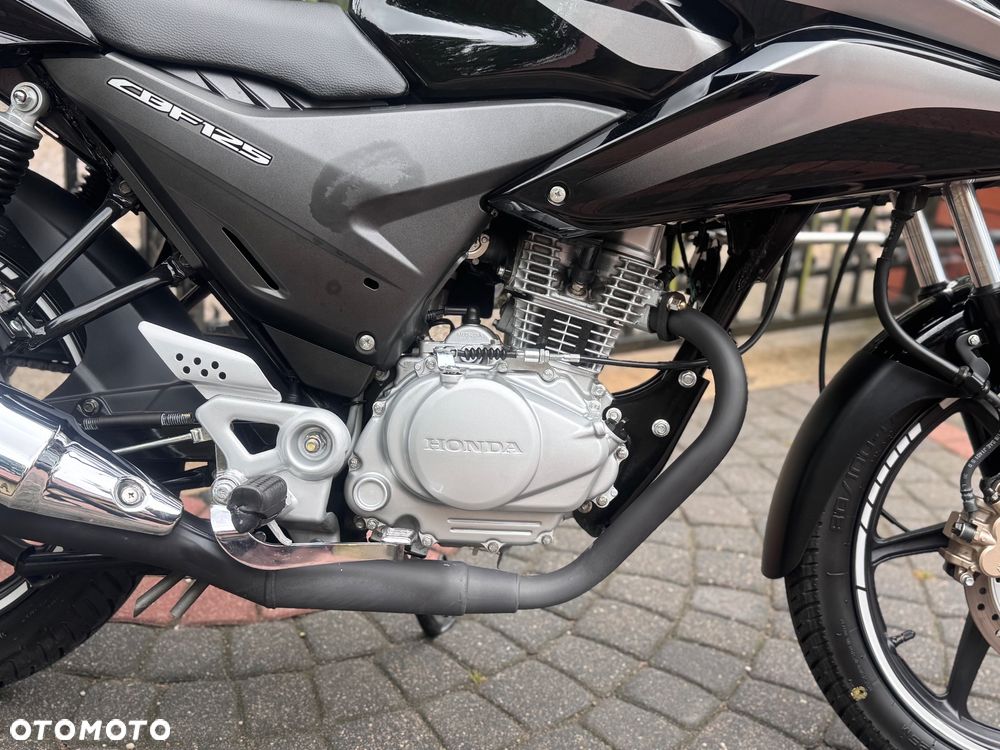 Honda CBF - 13