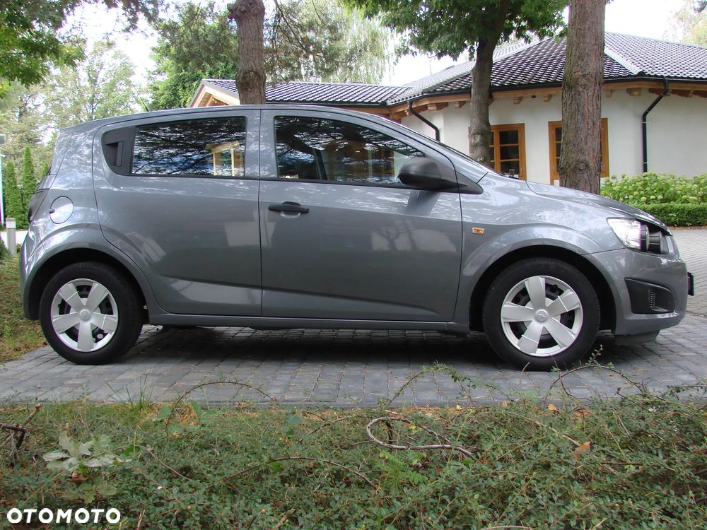 Chevrolet Aveo - 7