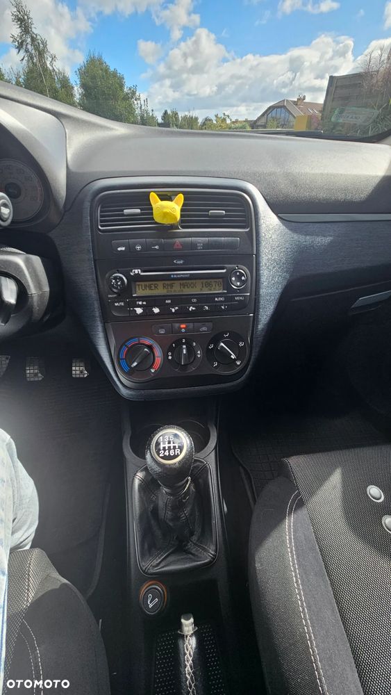 Fiat Grande Punto - 21