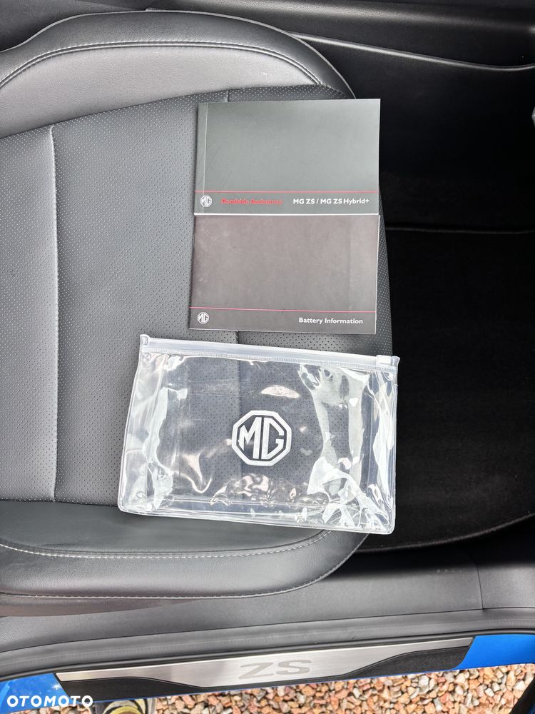MG ZS 1.5 HEV+ Exclusive - 17