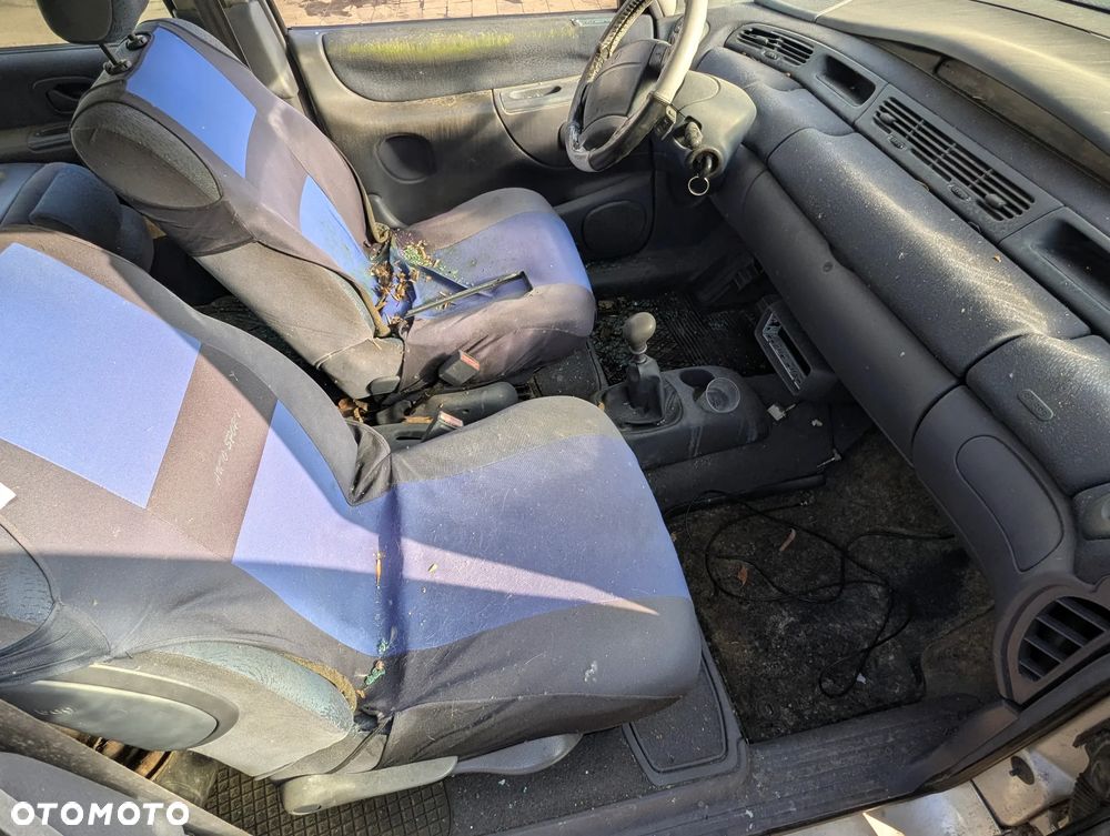 RENAULT ESPACE III 2.0 16V-AUTO NA CZĘŚCI - 8