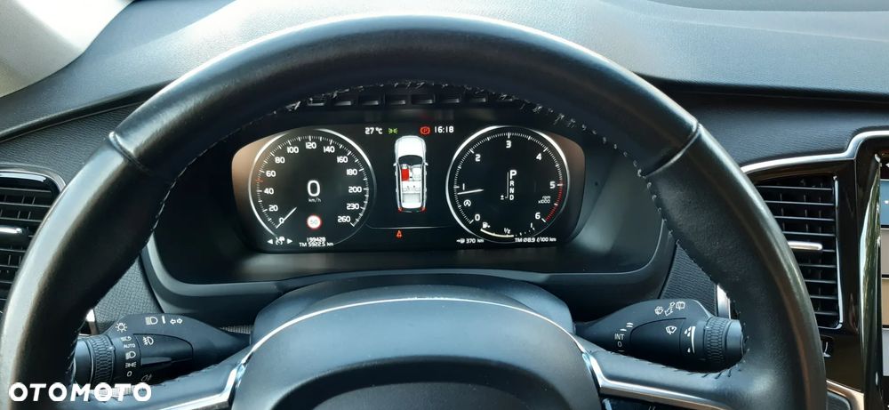 Volvo XC 90 - 28