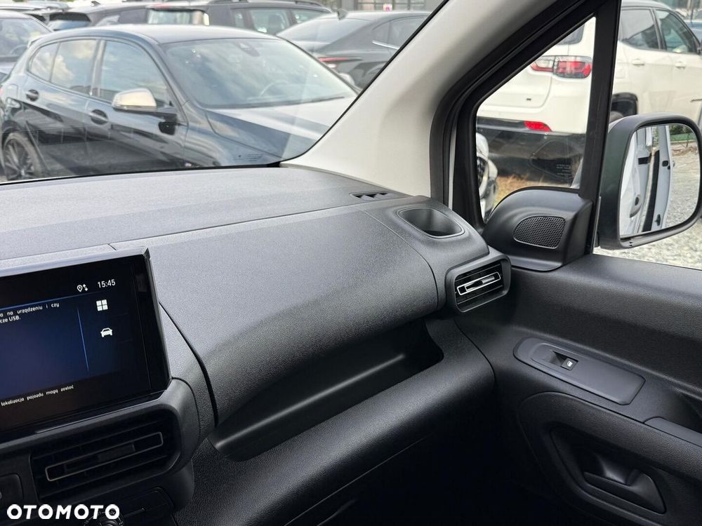 Opel Combo - 24