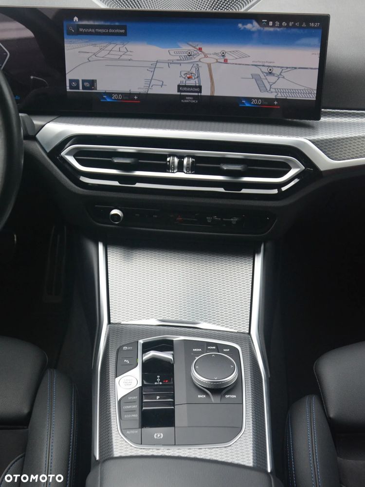 BMW Seria 3 330d Touring M Sport - 11