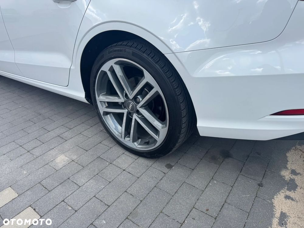 Audi A3 Limousine 2.0 TFSI quattro S tronic design - 9