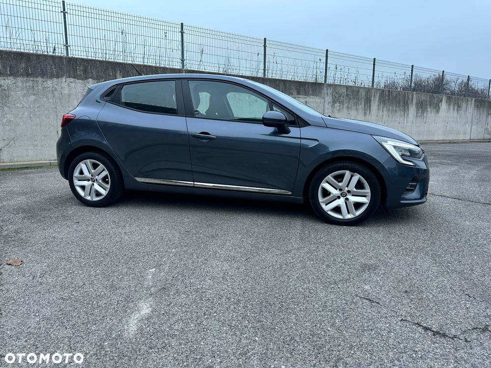 Renault Clio 1.0 TCe Zen Xtronic - 4