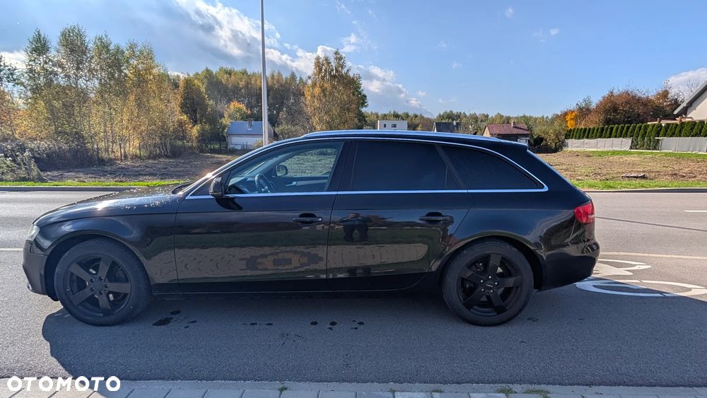 Audi A4 Avant - 4