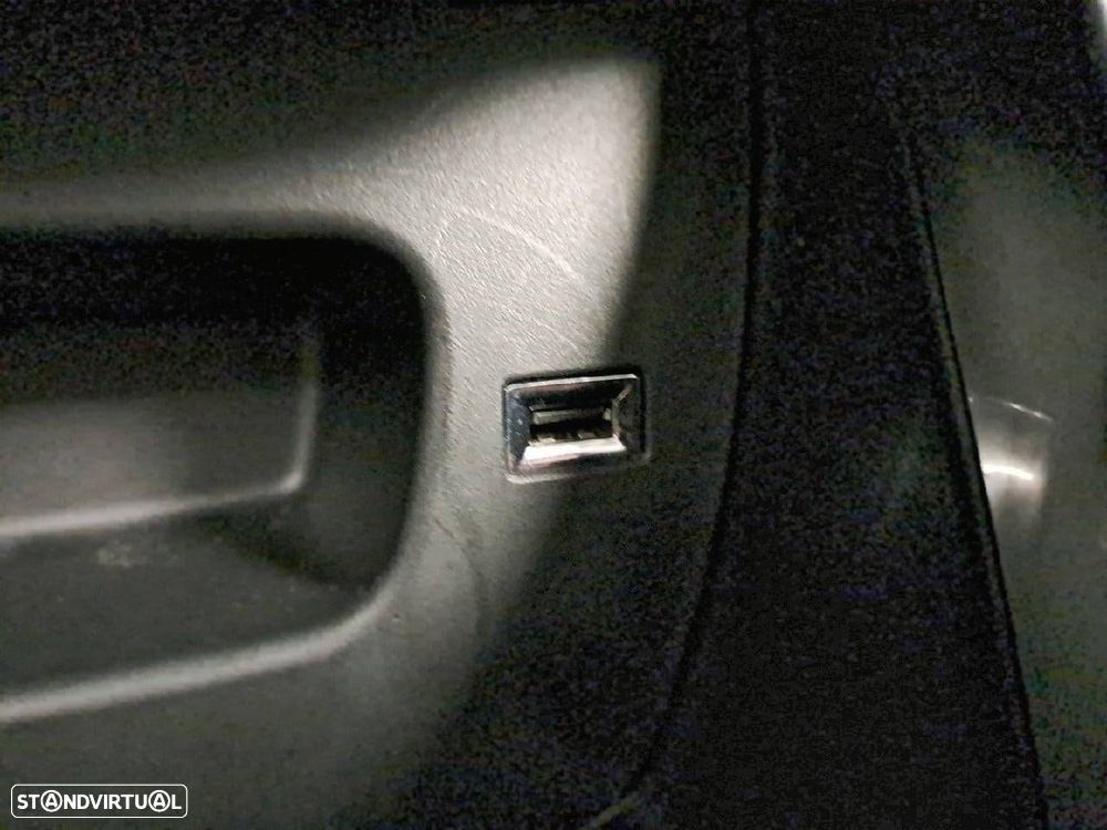 Citroën C3 Aircross 1.2 PureTech Plus - 23