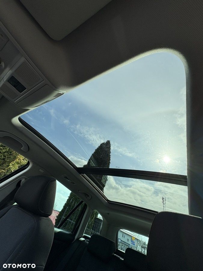 Volkswagen Golf 2.0 TDI DPF Style - 10