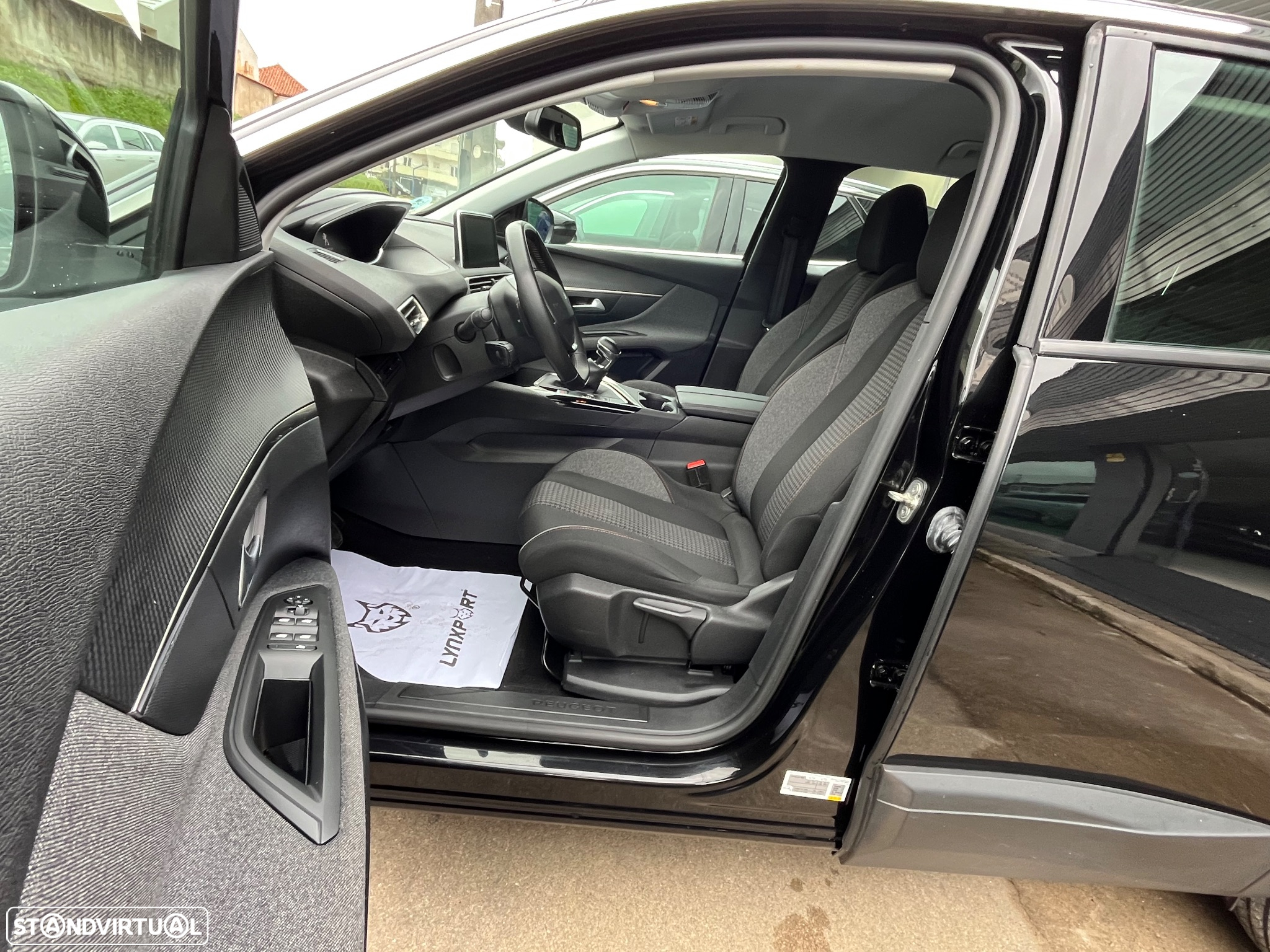 Peugeot 3008 1.2 PureTech Active Pack - 9