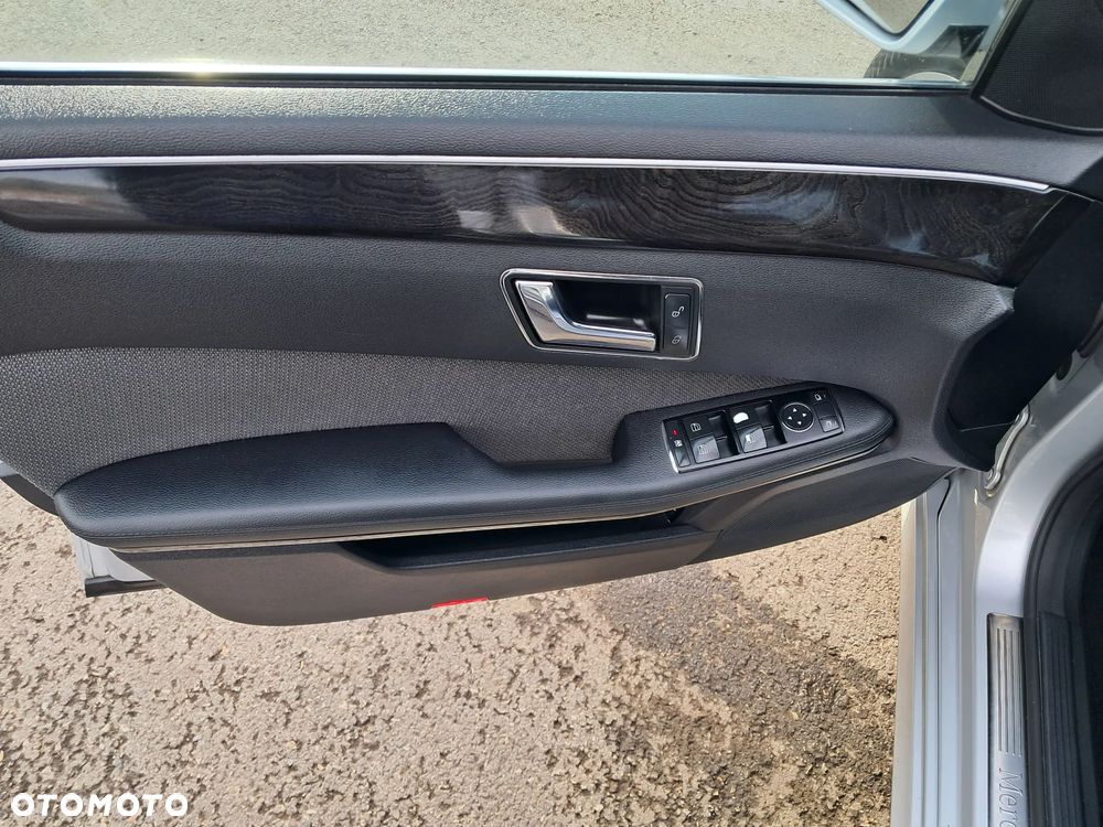 Mercedes-Benz Klasa E 200 CDI Avantgarde - 21