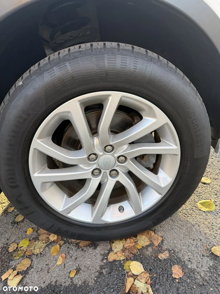 Land Rover Discovery Sport 2.0 Si4 SE - 24