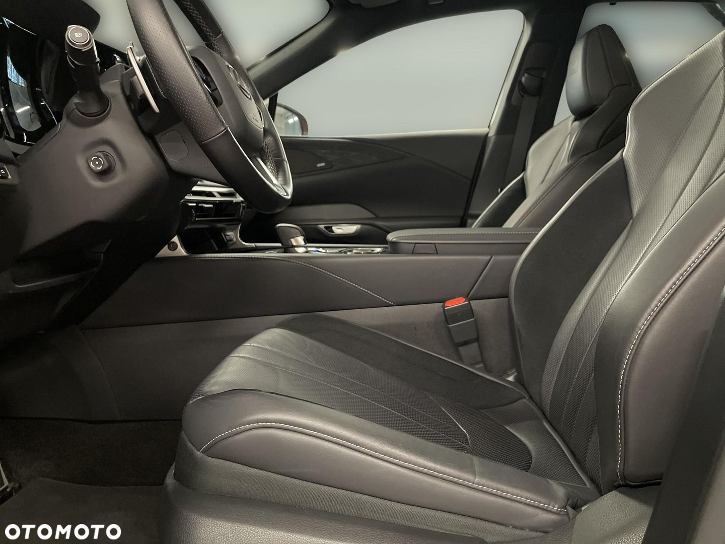 Lexus RX - 11