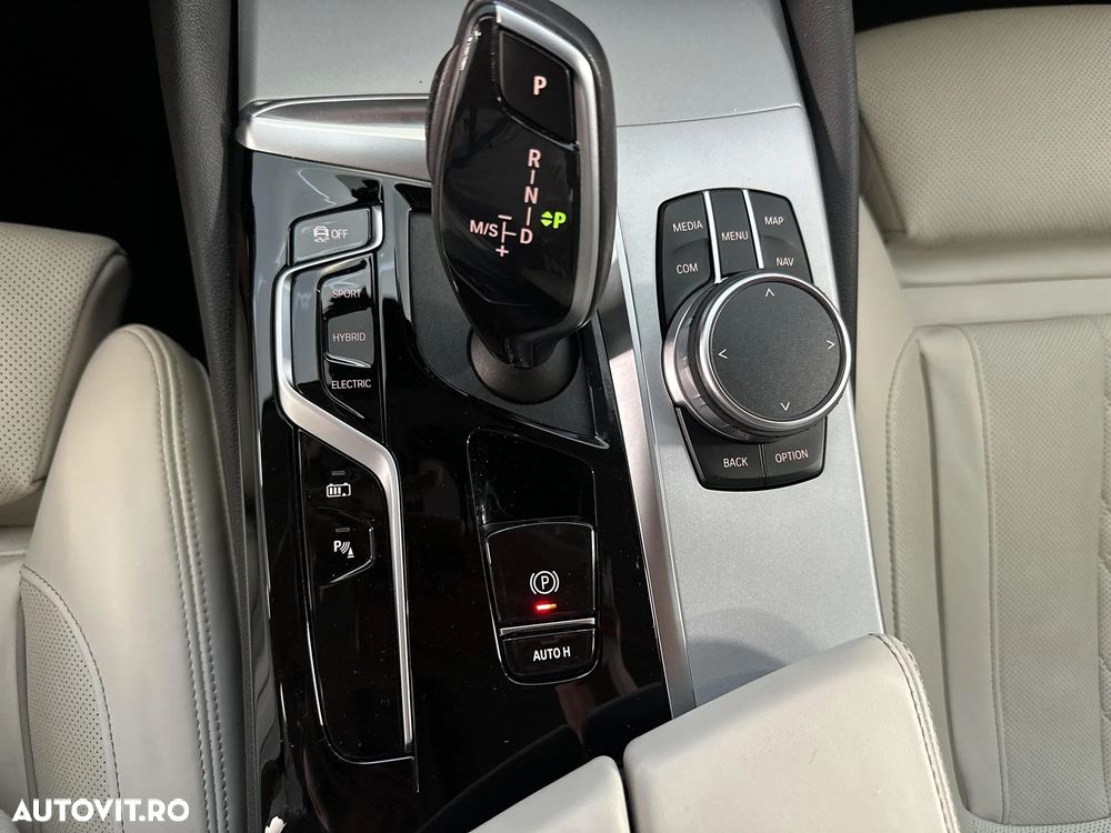 BMW Seria 5 530e AT PHEV - 17