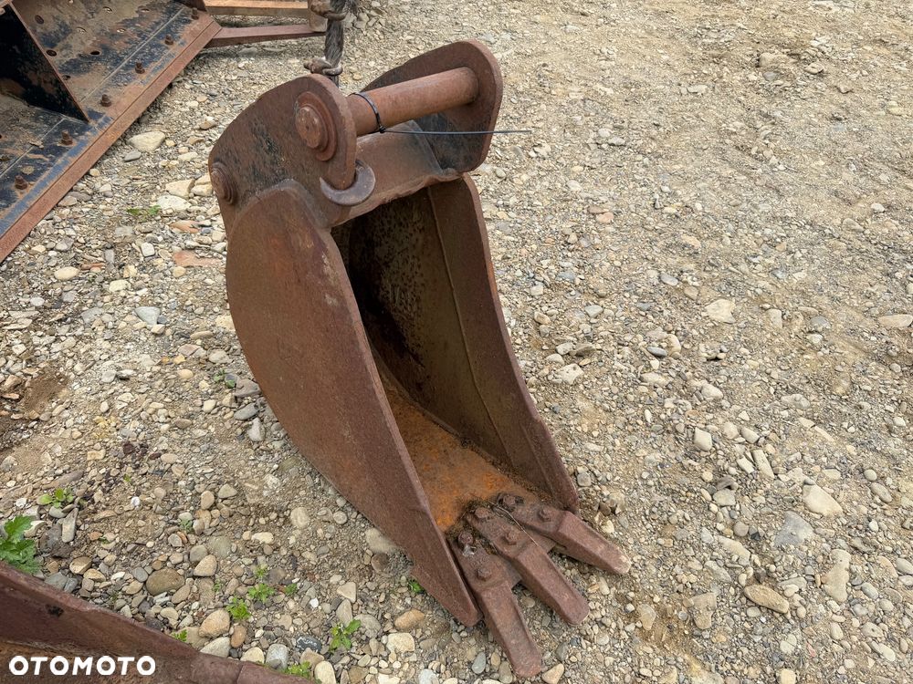 Łyżka 30cm CAT 428 Caterpillar łyżki do koparki kopania kopiąca - 1