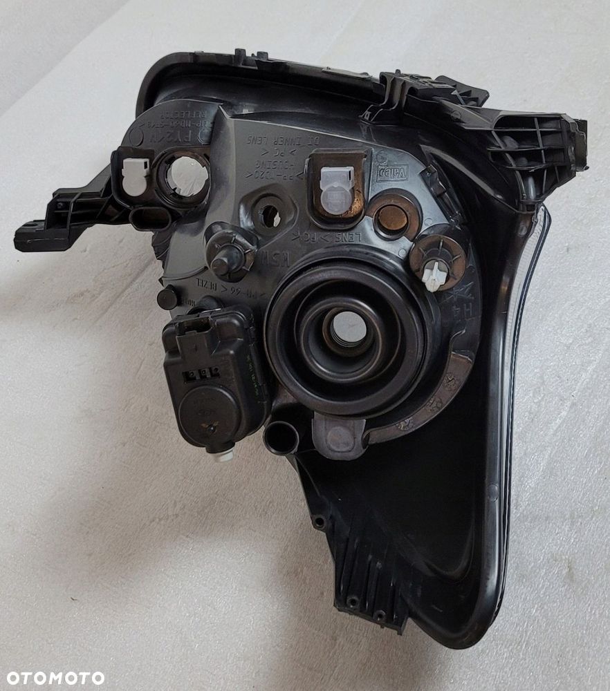 LAMPA LEWA PRZÓD ZWYKŁA TOYOTA AYGO I 05-14 NOWA - 7