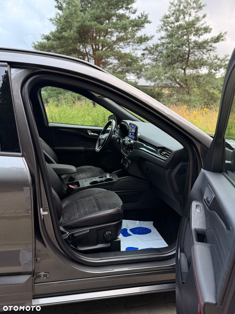 Ford Kuga 2.0 EcoBlue 4x4 ST-LINE X - 30