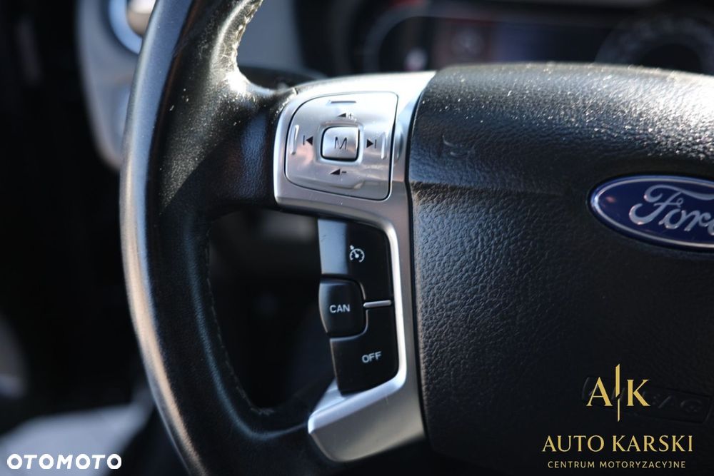 Ford Mondeo - 22