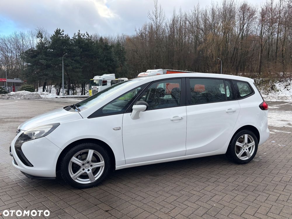 Opel Zafira Tourer 1.4 Turbo Style - 2