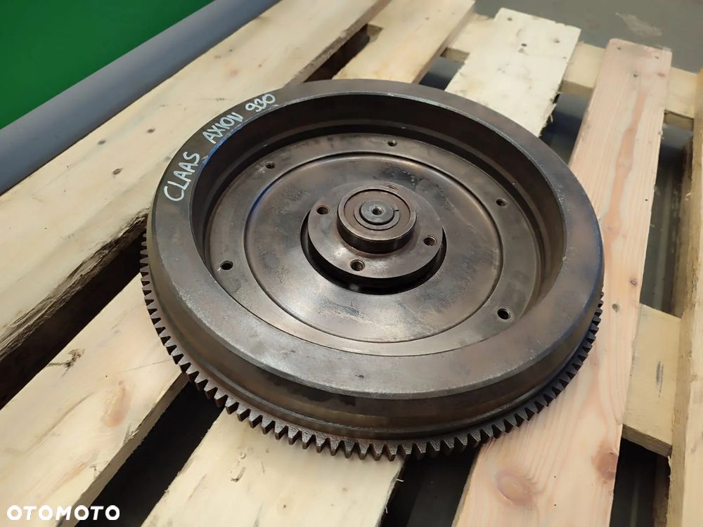 Koło zamachowe Claas Axion 930 Cmatic - 6