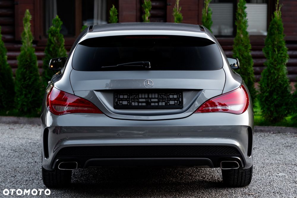 Mercedes-Benz CLA Shooting Brake 250 4Matic 7G-DCT Sport - 8