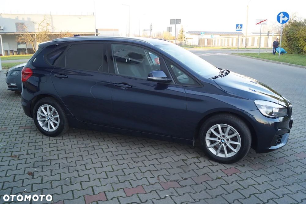 BMW Seria 2 218i Advantage - 13