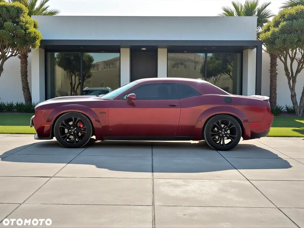 Dodge Challenger 5.7 R/T - 2