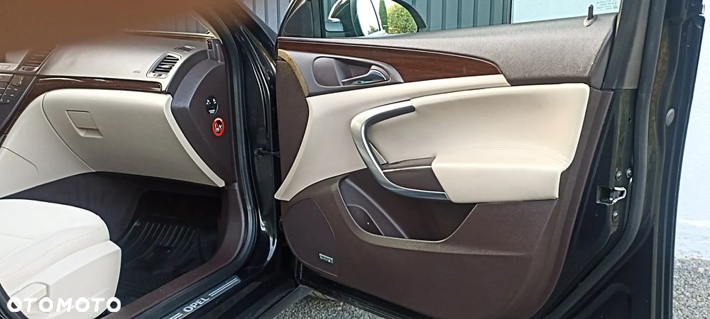 Opel Insignia 2.0 CDTI Cosmo - 13