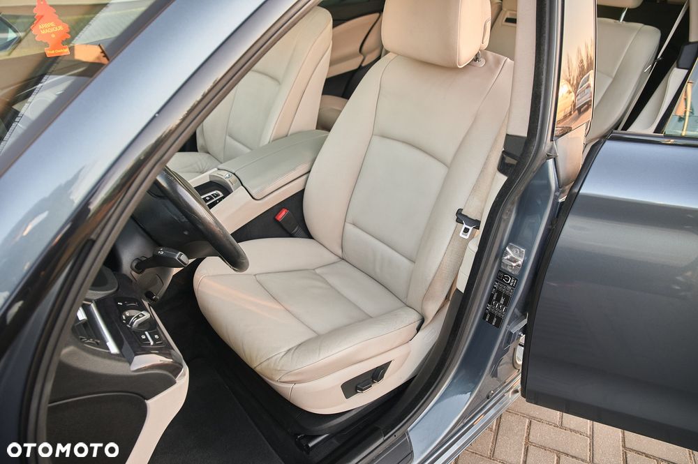 BMW 5GT 530d - 30