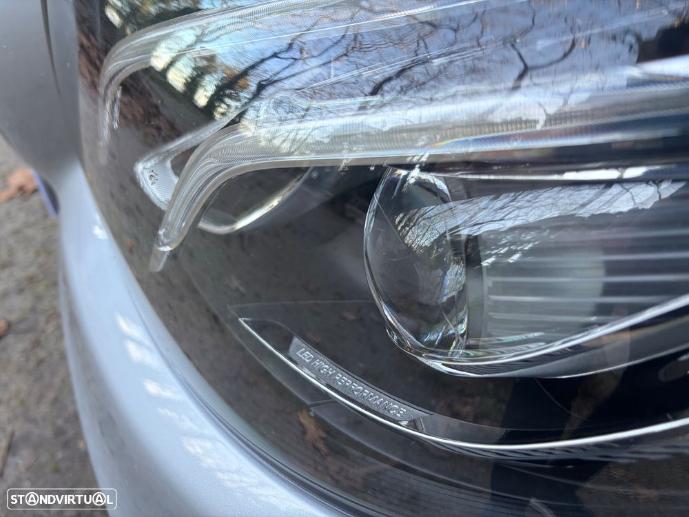 Mercedes-Benz E 220 d AMG Line - 11