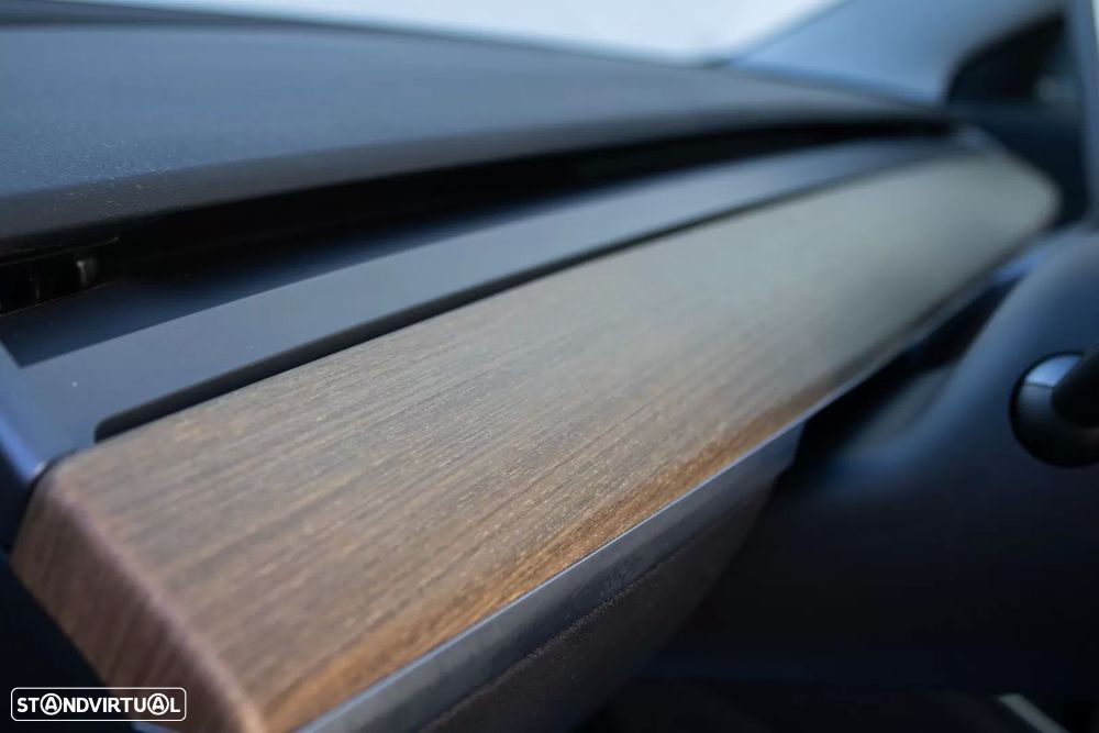 Tesla Model 3 Standard Range Plus RWD - 35