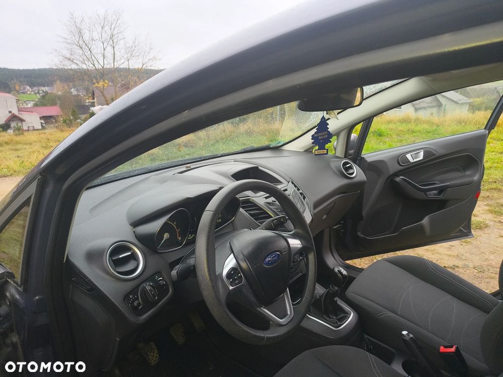 Ford Fiesta 1.25 Ambiente - 21