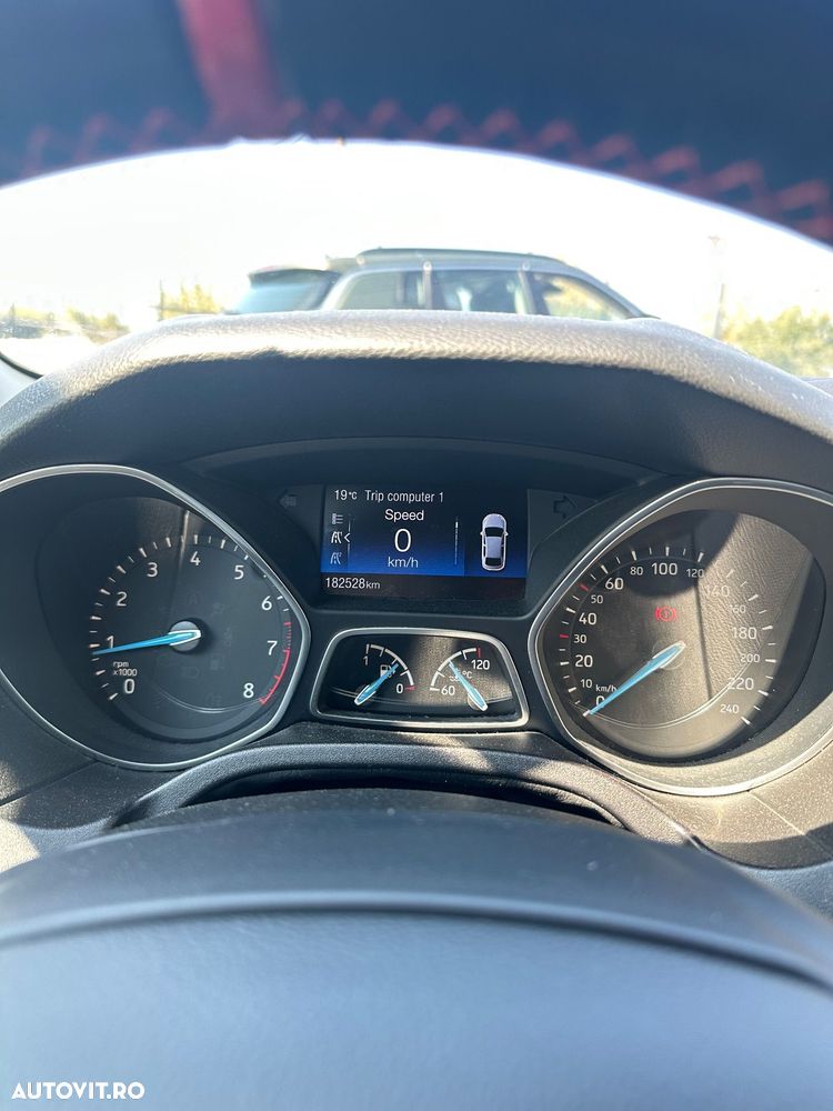 Ford Focus 1.0 EcoBoost Titanium - 7