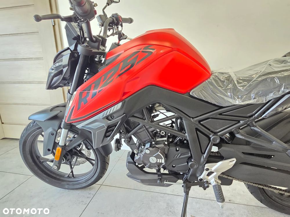 VOGE R125S - 25