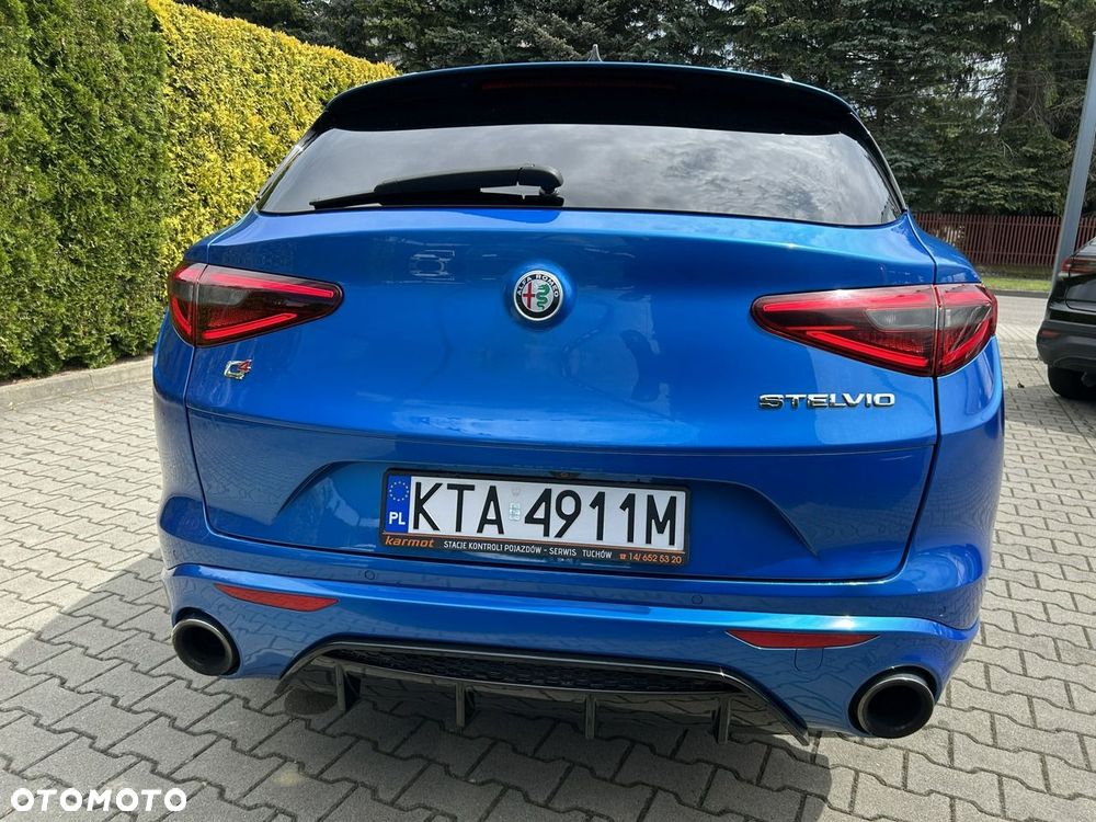 Alfa Romeo Stelvio 2.0 Turbo Executive Q4 - 11