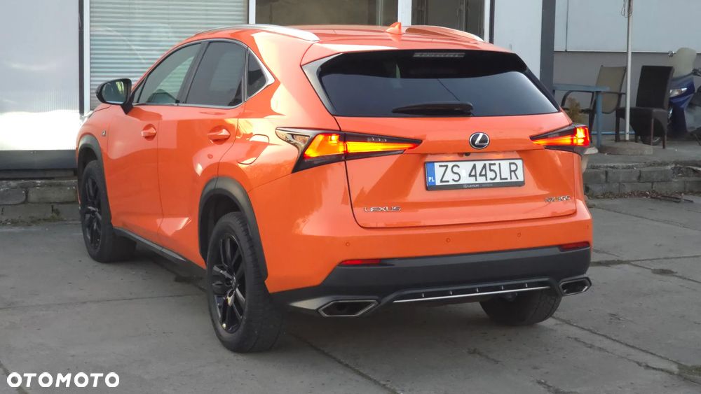 Lexus NX 300 F Sport AWD - 15