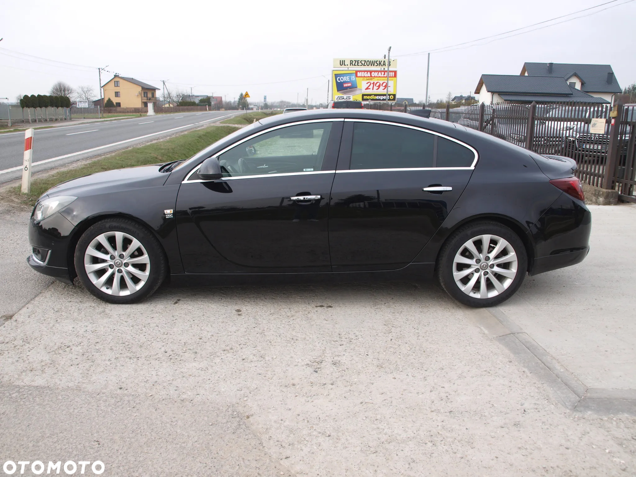 Opel Insignia 2.0 CDTI Cosmo S&S - 2