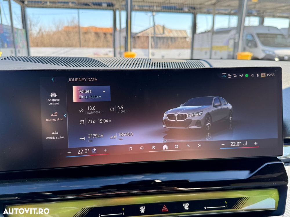 BMW Seria 5 550e xDrive AT PHEV - 27