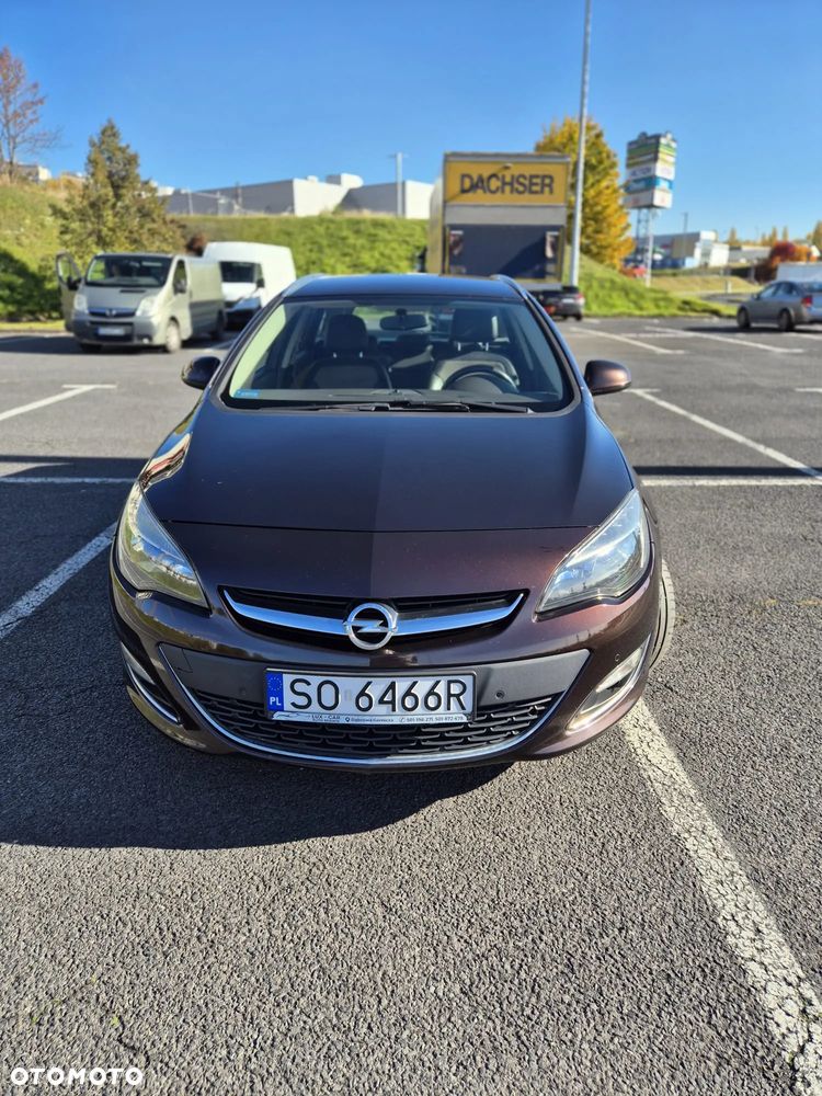 Opel Astra 1.6 T Cosmo - 12