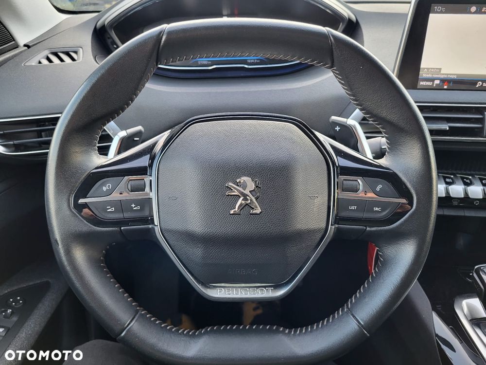 Peugeot 3008 BlueHDi 130 Stop & Start EAT8 Allure - 26