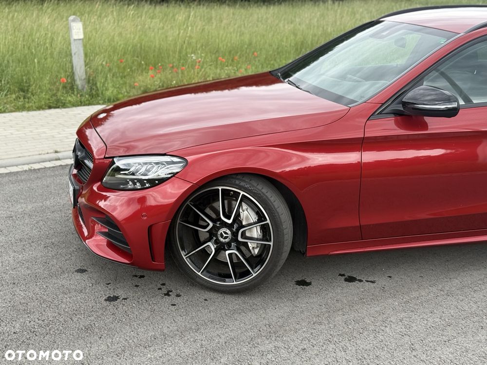 Mercedes-Benz Klasa C 300 9G-TRONIC AMG Line - 5