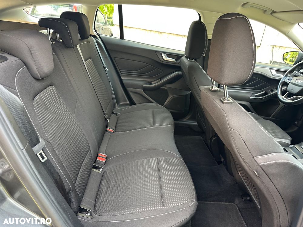Ford Focus 1.5 EcoBlue Titanium - 35
